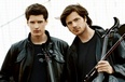 2CELLOS、公式Twitter開始！ カバーして欲しい楽曲を募集！